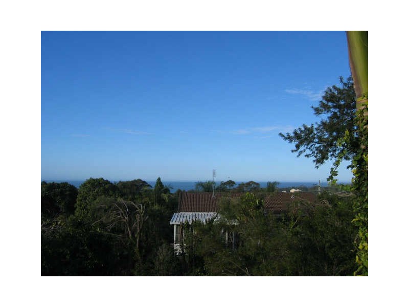 18a The Mountain Way, Sapphire Beach NSW 2450