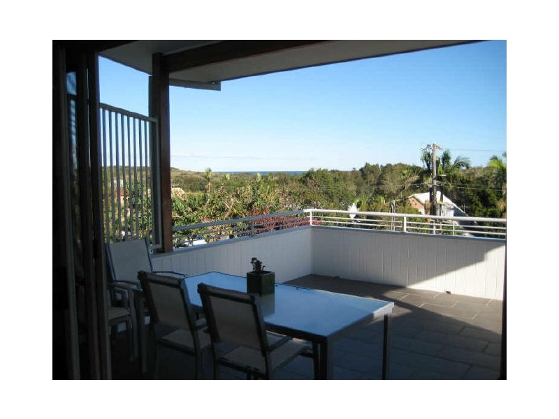 39 Bluff Road, Emerald Beach NSW 2456