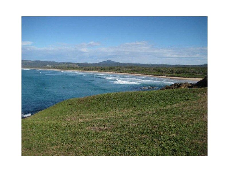39 Bluff Road, Emerald Beach NSW 2456