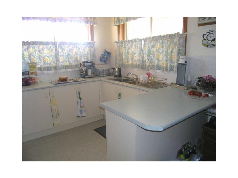 2B Azalea Avenue, Coffs Harbour NSW 2450