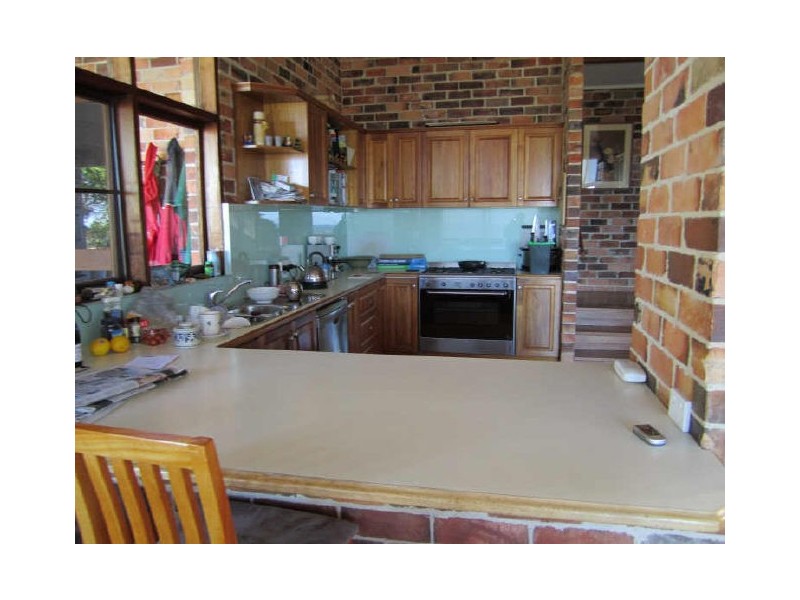 40 The Mountain Way, Sapphire Beach NSW 2450
