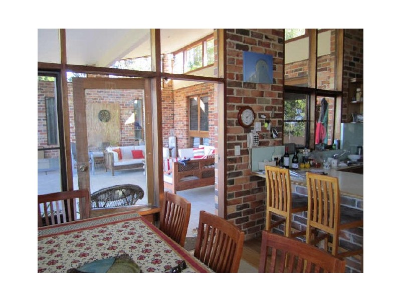 40 The Mountain Way, Sapphire Beach NSW 2450