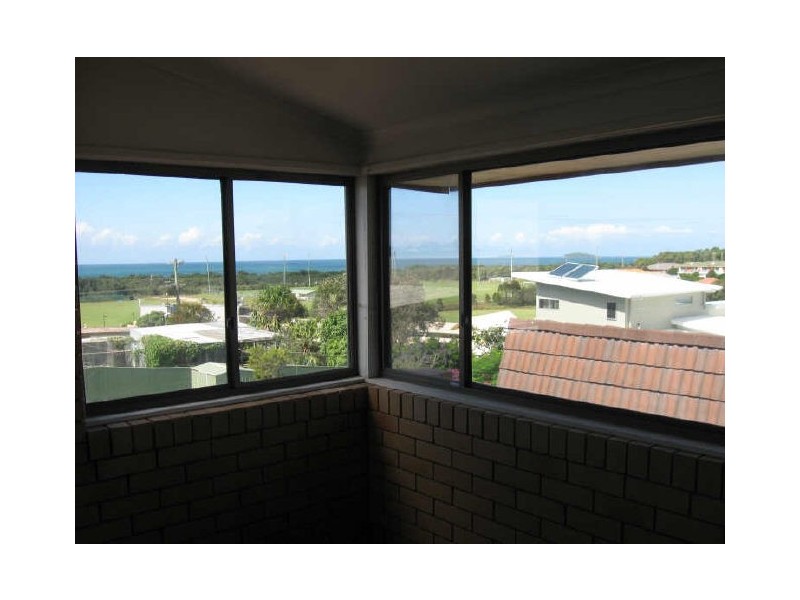 14 Waterloo Street, Woolgoolga NSW 2456