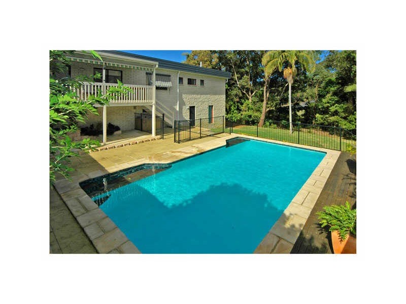 27 Elouera Drive, Sapphire Beach NSW 2450
