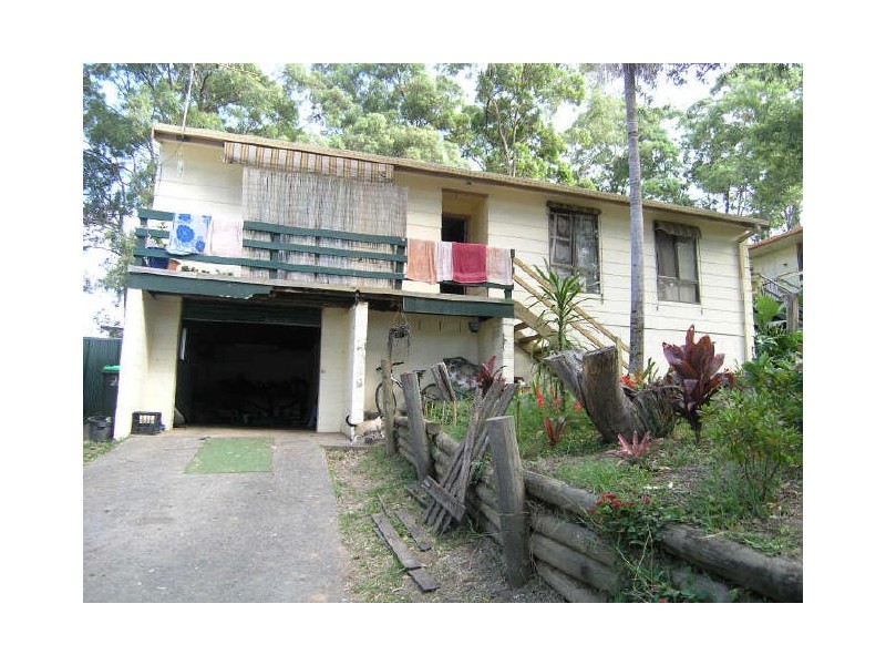 3 Wattle Place, Sandy Beach NSW 2456