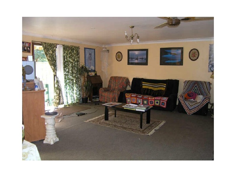 3 Wattle Place, Sandy Beach NSW 2456