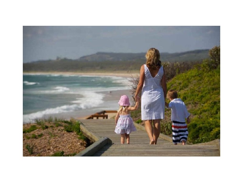 43 Saltwater Crescent, Corindi Beach NSW 2456
