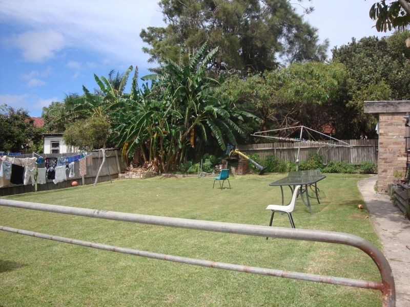 2/8 Alexander Street, Collaroy NSW 2097