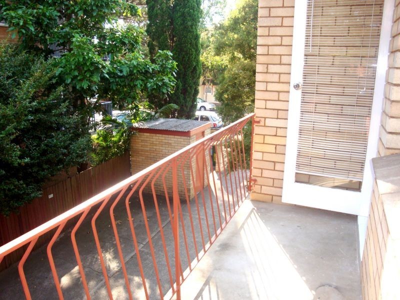 4/8 Avon Road, Dee Why NSW 2099