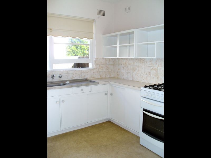 1/21 Stewart Avenue, Curl Curl NSW 2096