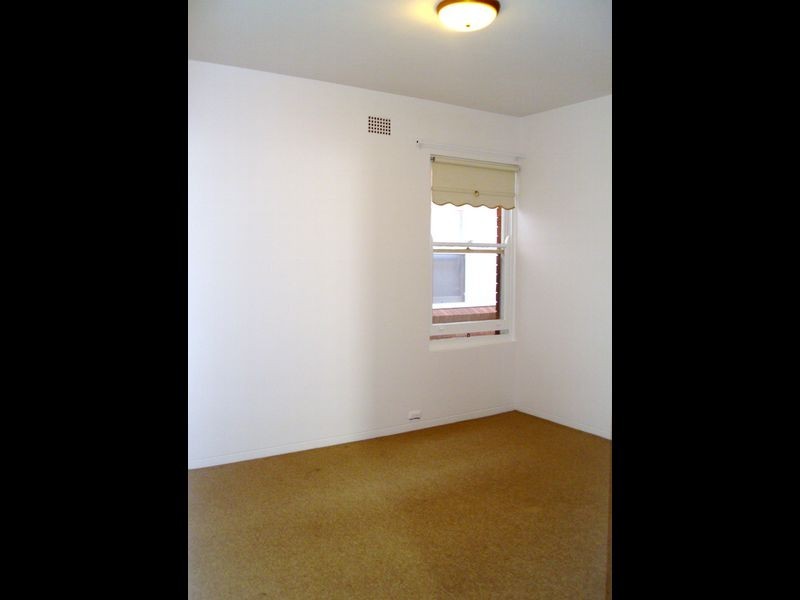 1/21 Stewart Avenue, Curl Curl NSW 2096