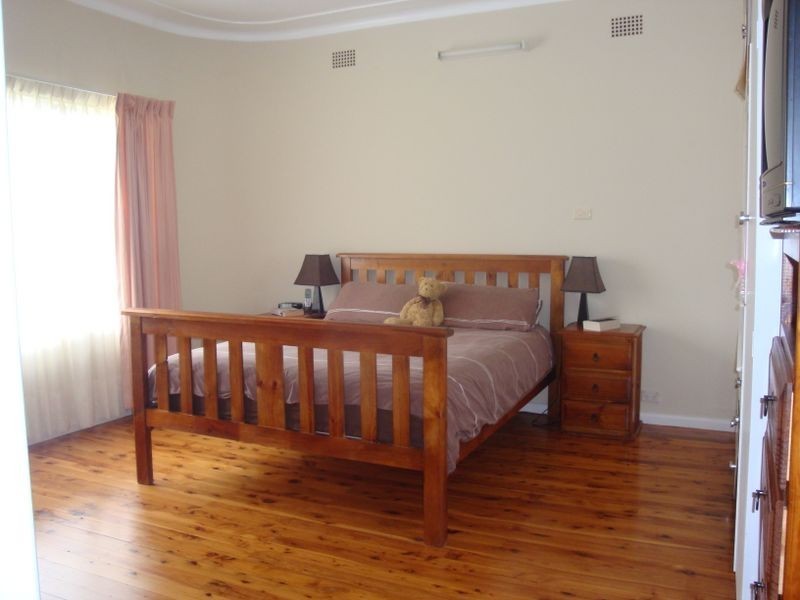 24 Jennifer Avenue, Allambie Heights NSW 2100