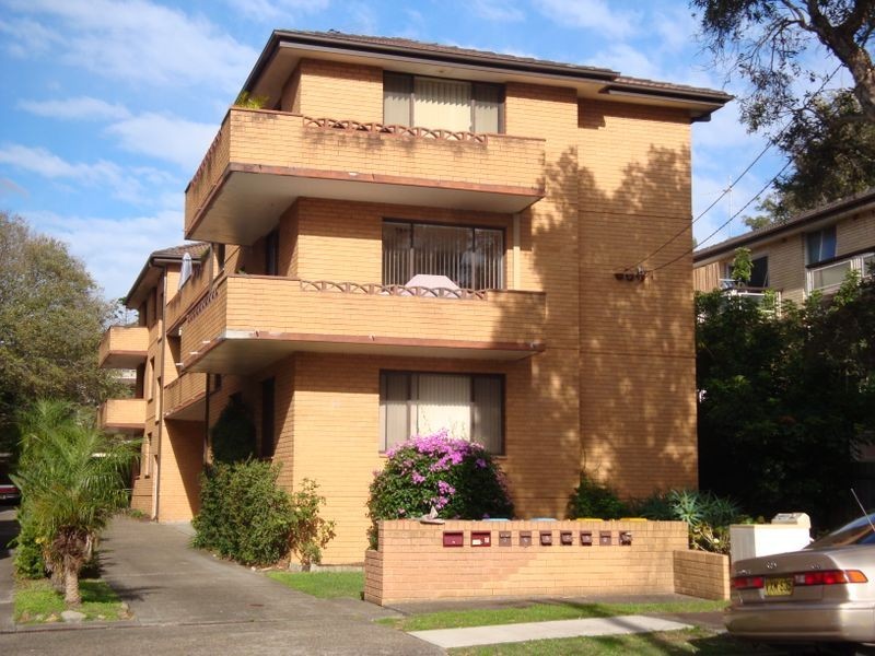 4/18 Lismore Avenue, Dee Why NSW 2099