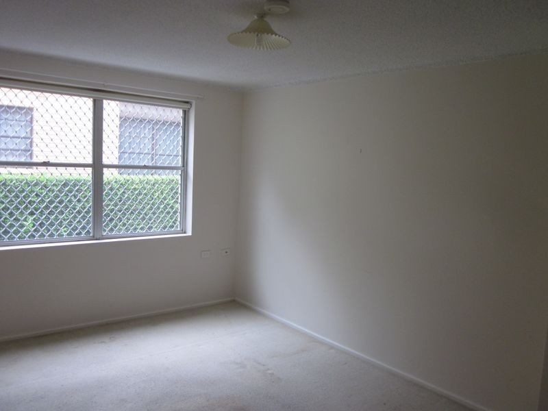 2/5-7 Wheeler Parade, Dee Why NSW 2099