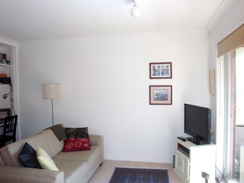 8/30 The Crescent, Dee Why NSW 2099