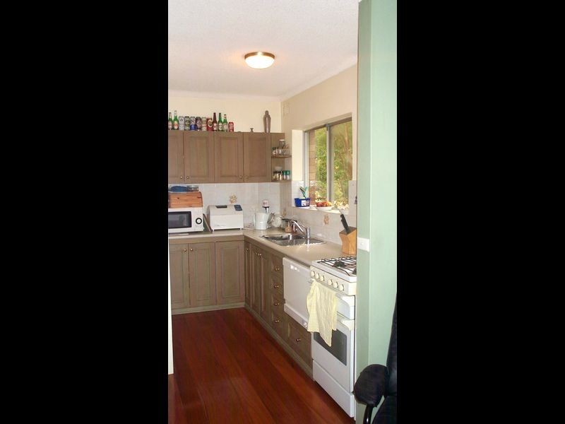 2/6 Holborn Avenue, Dee Why NSW 2099