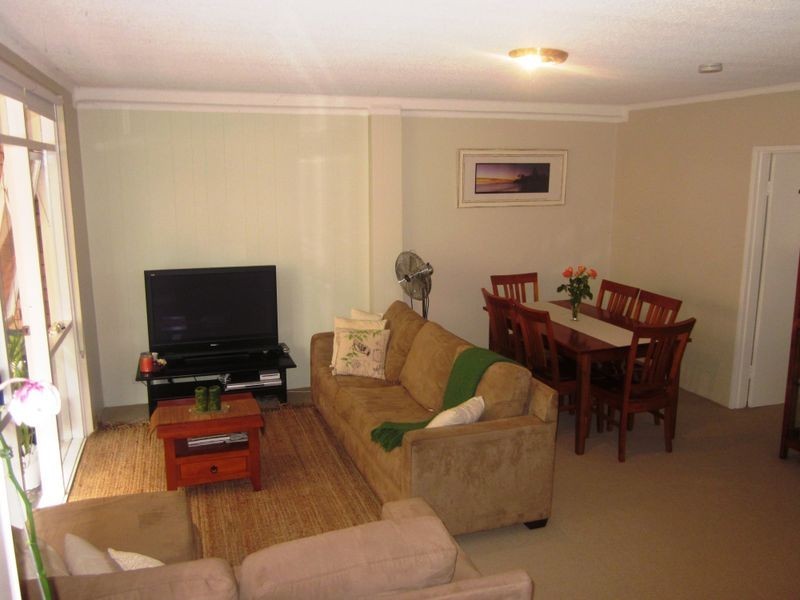 2/89 Pacific Parade, Dee Why NSW 2099