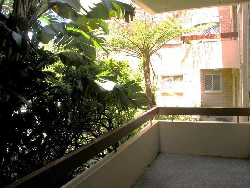 9/105 Queenscliff Road, Queenscliff NSW 2096