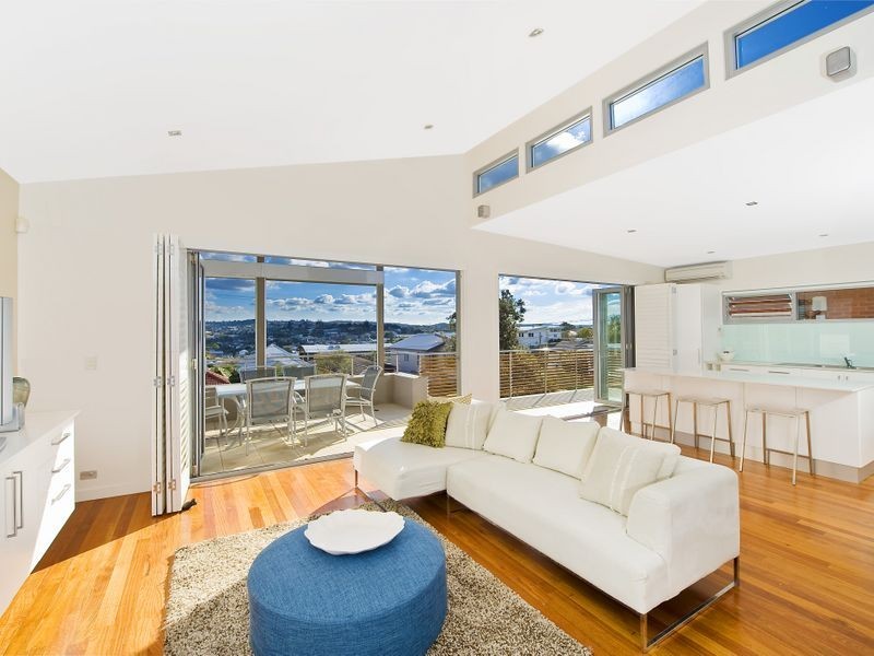 7 Robertson Road, North Curl Curl NSW 2099