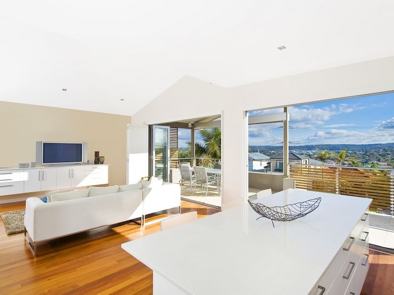 7 Robertson Road, North Curl Curl NSW 2099