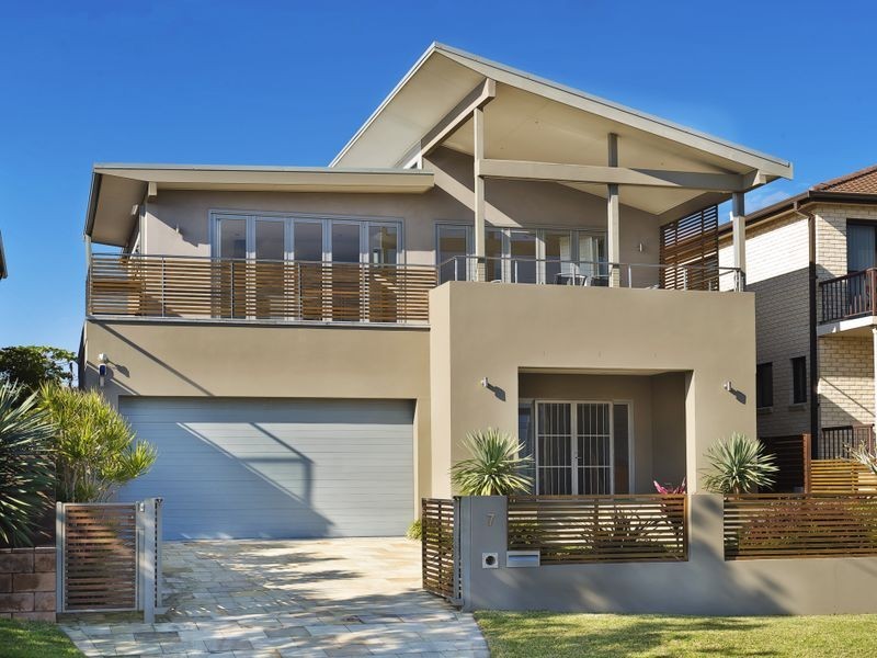 7 Robertson Road, North Curl Curl NSW 2099