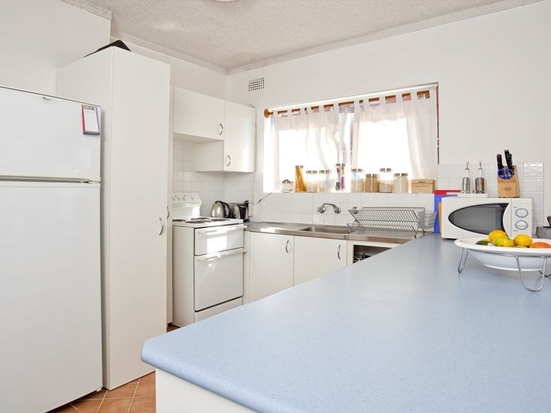 2/68 Crown Road, Queenscliff NSW 2096