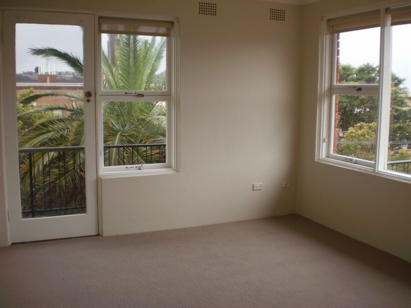 15/1 Hawkesbury Avenue, Dee Why NSW 2099