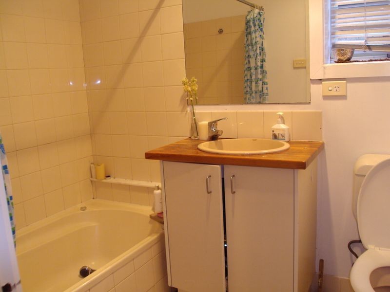 30 Adams Street, Curl Curl NSW 2096