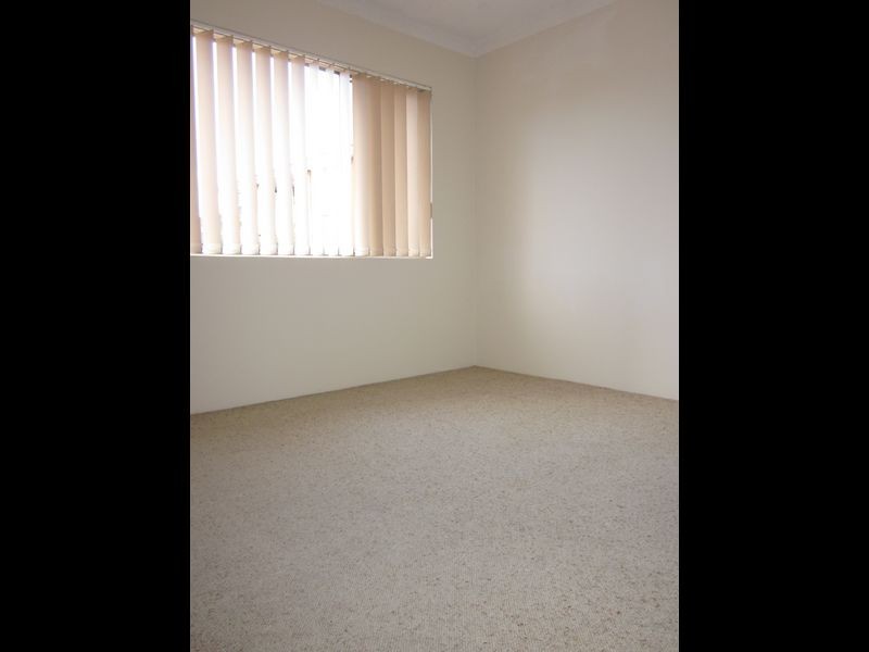 9/6 Kempsey Close, Dee Why NSW 2099