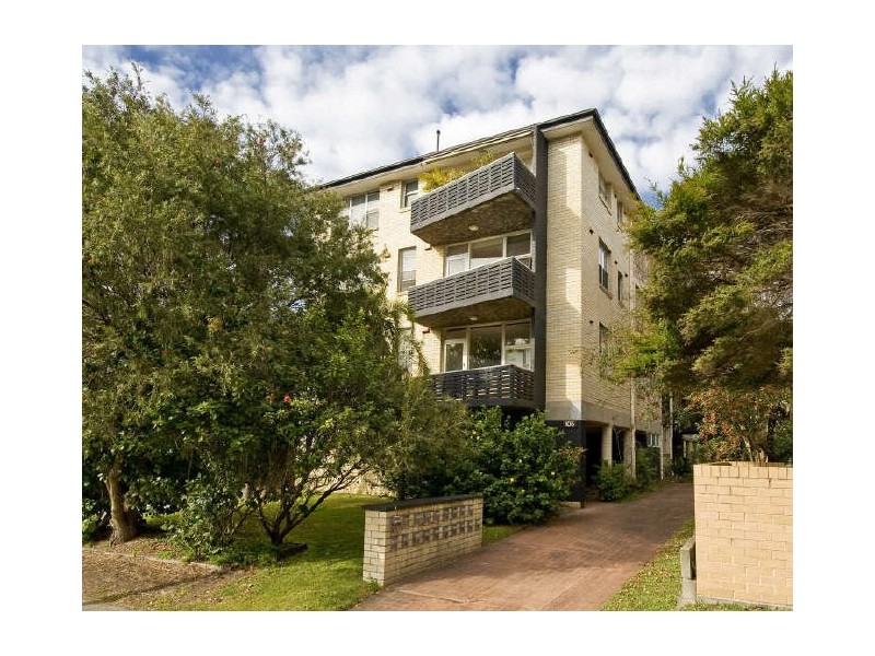 18/105 Oaks Avenue, Dee Why NSW 2099