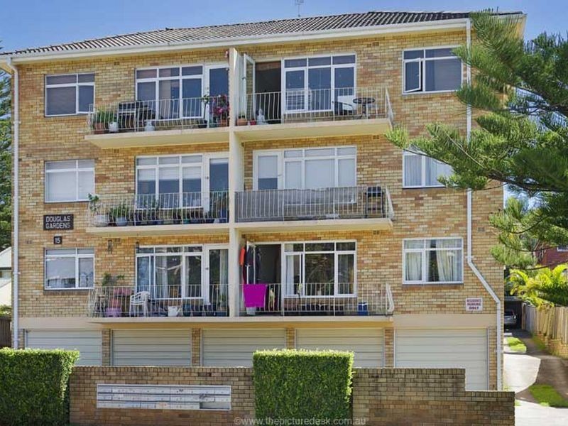 19/15 Kooloora Avenue, Freshwater NSW 2096