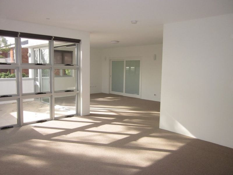 18/69-71 Oaks Avenue, Dee Why NSW 2099