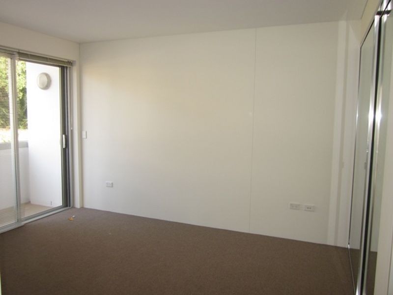 18/69-71 Oaks Avenue, Dee Why NSW 2099