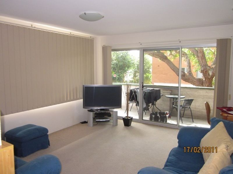 8/16 Wheeler Parade, Dee Why NSW 2099