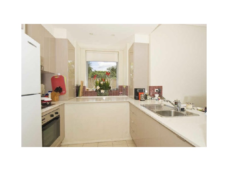 C1/31-37 Pacific Parade, Dee Why NSW 2099