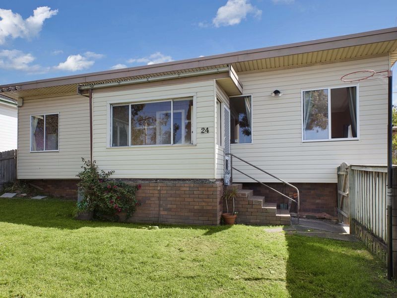 24 Edward Street, Narraweena NSW 2099