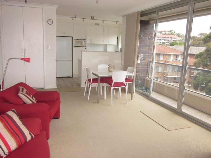 16/53 Oaks Avenue, Dee Why NSW 2099