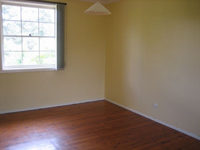 4 Grover Avenue, Cromer NSW 2099