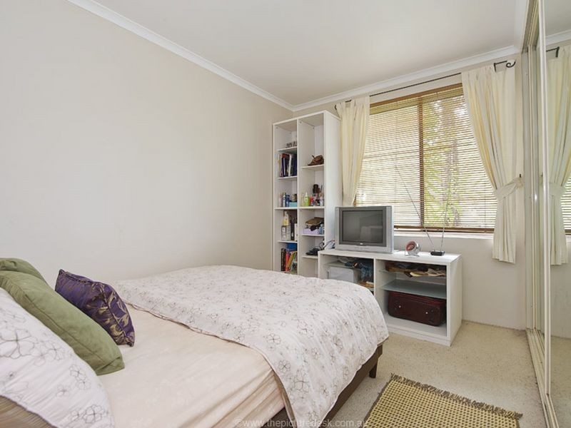 2/7 Lismore Avenue, Dee Why NSW 2099