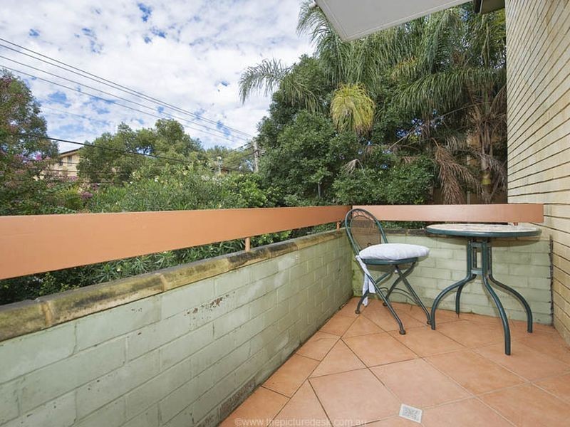 2/7 Lismore Avenue, Dee Why NSW 2099