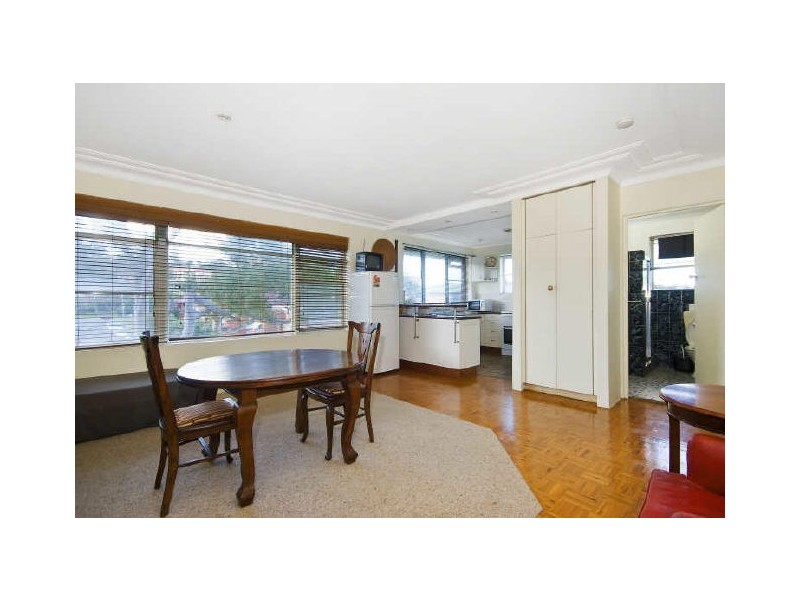 8/12-14 Regina Avenue, Brookvale NSW 2100