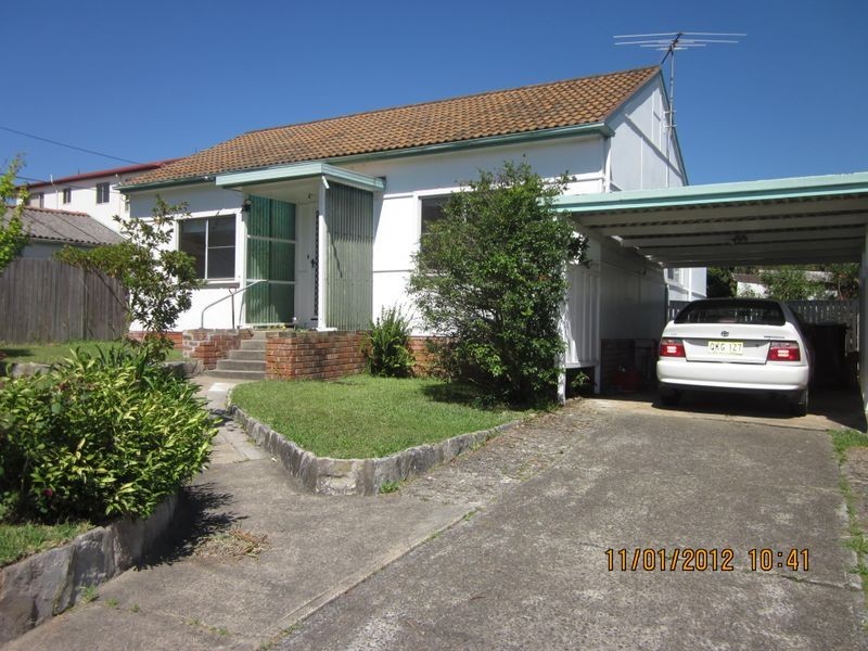2 Rayner Avenue, Narraweena NSW 2099