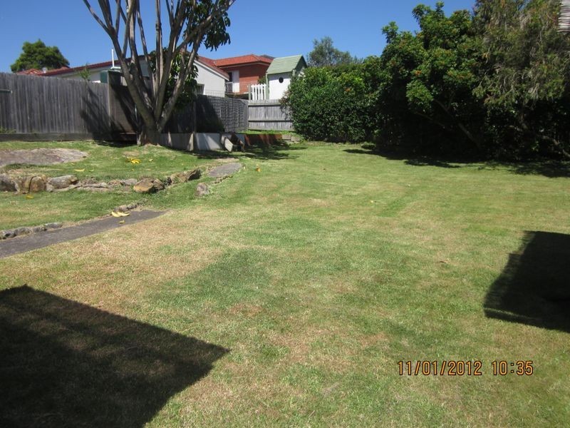 2 Rayner Avenue, Narraweena NSW 2099