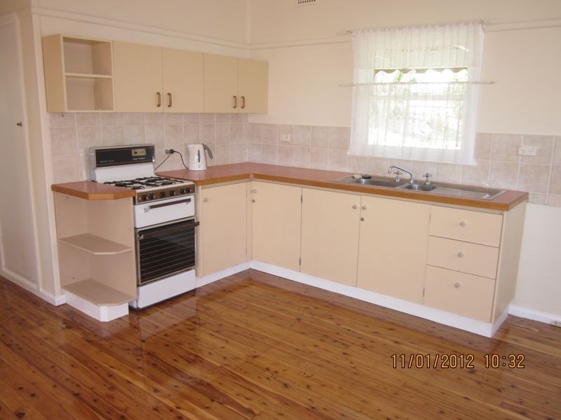 2 Rayner Avenue, Narraweena NSW 2099