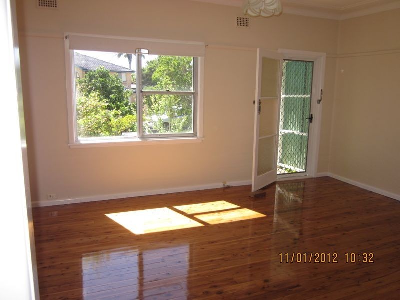 2 Rayner Avenue, Narraweena NSW 2099