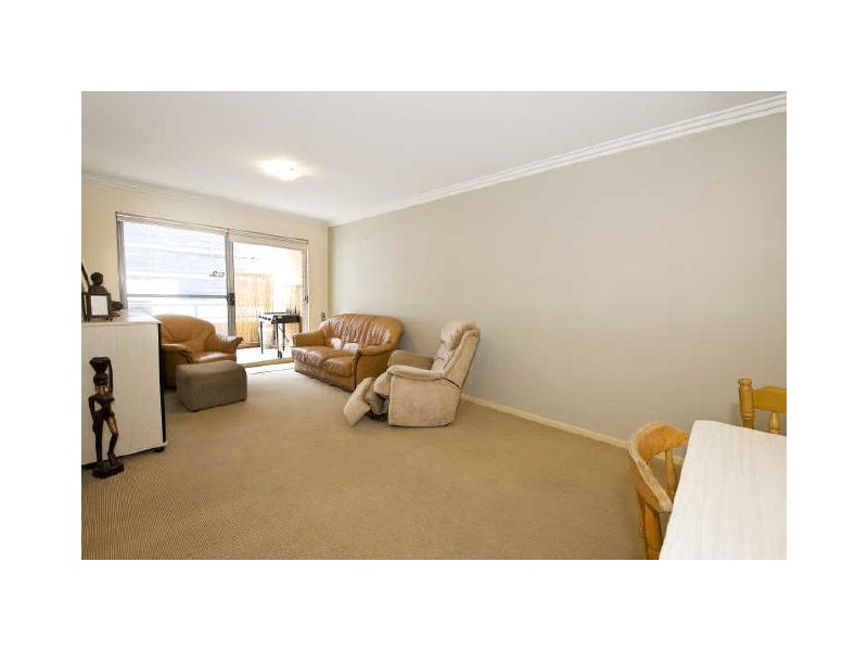 11/1-3 Sturdee Parade, Dee Why NSW 2099