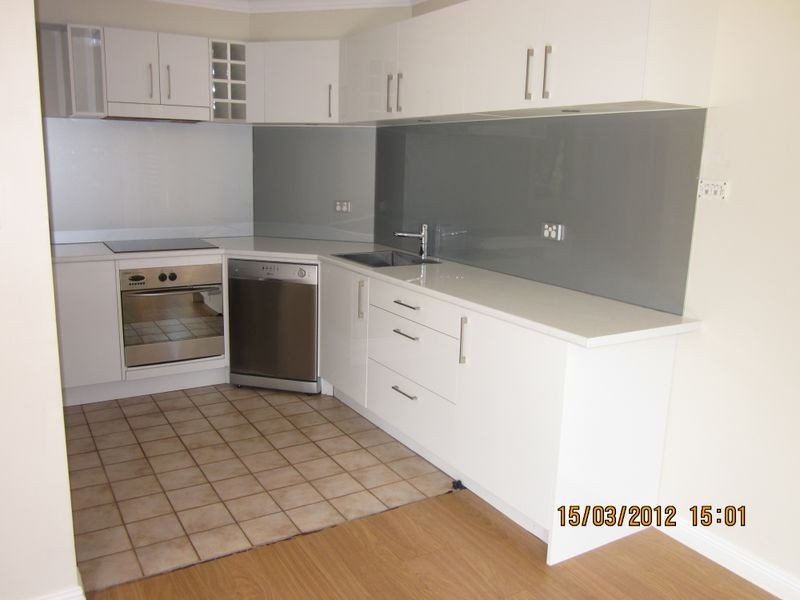 2/78 Old Pittwater Road, Brookvale NSW 2100