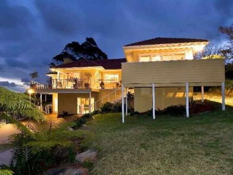 22 Connaught Street, Narraweena NSW 2099