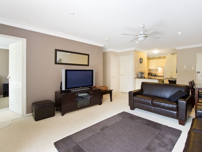 6/11 Gulliver Street, Brookvale NSW 2100
