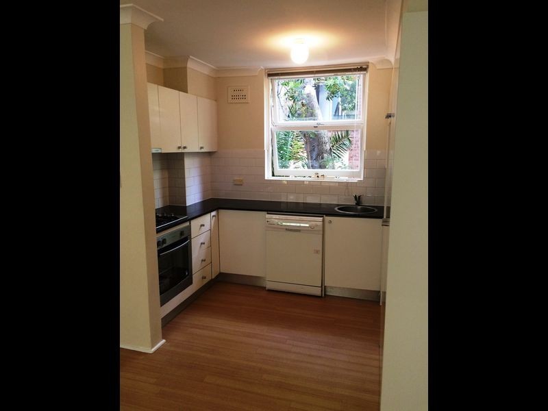 3/24 Wheeler Parade, Dee Why NSW 2099